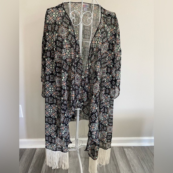 LuLaRue Sheer Ruanna Overlay size “L” - Picture 1 of 4